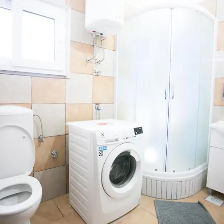 Апарт-отель Kitehouse Usce Komin (Dubrovnik-Neretva)